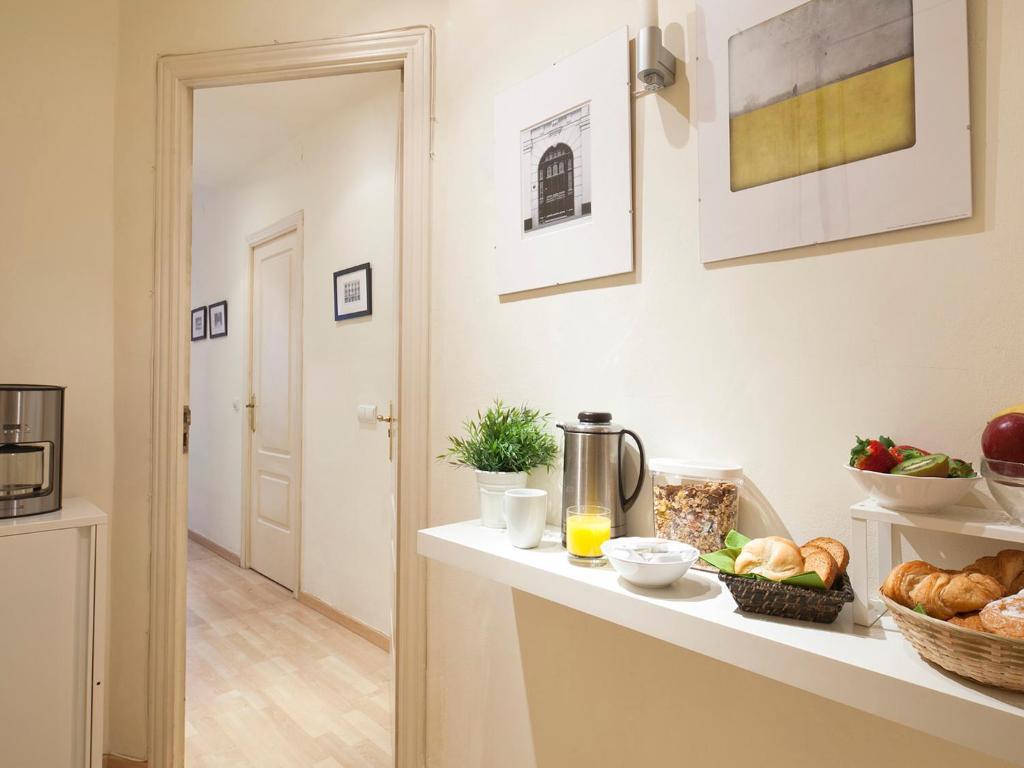 Spot Smart Nomad Bed and Breakfast Barcelona Eksteriør billede